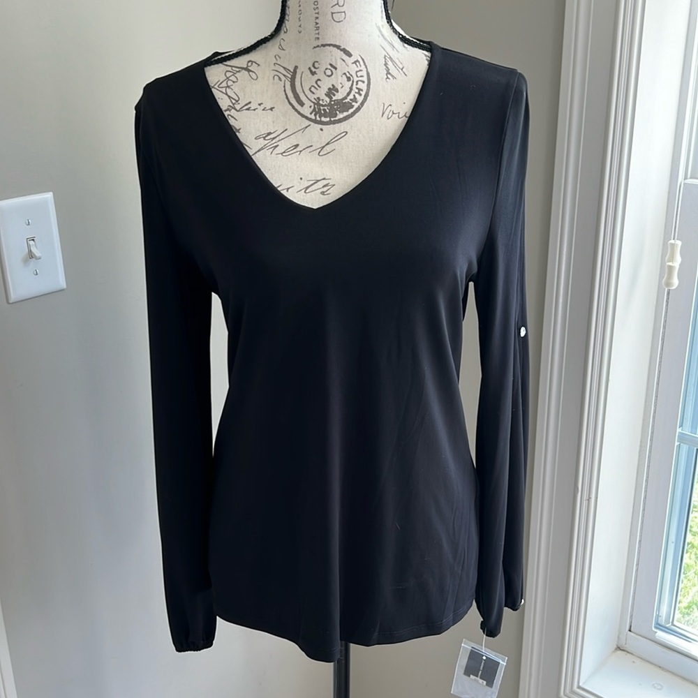 Inc concepts black medium top slit arms soo cute!